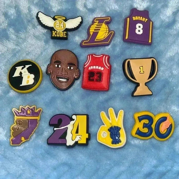 🆕 Basketball Shoe Charms - Picture 1 of 3